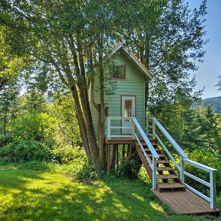 Quaint Riverside Reprieve With Kayaks And Floats! Brookings Exterior photo